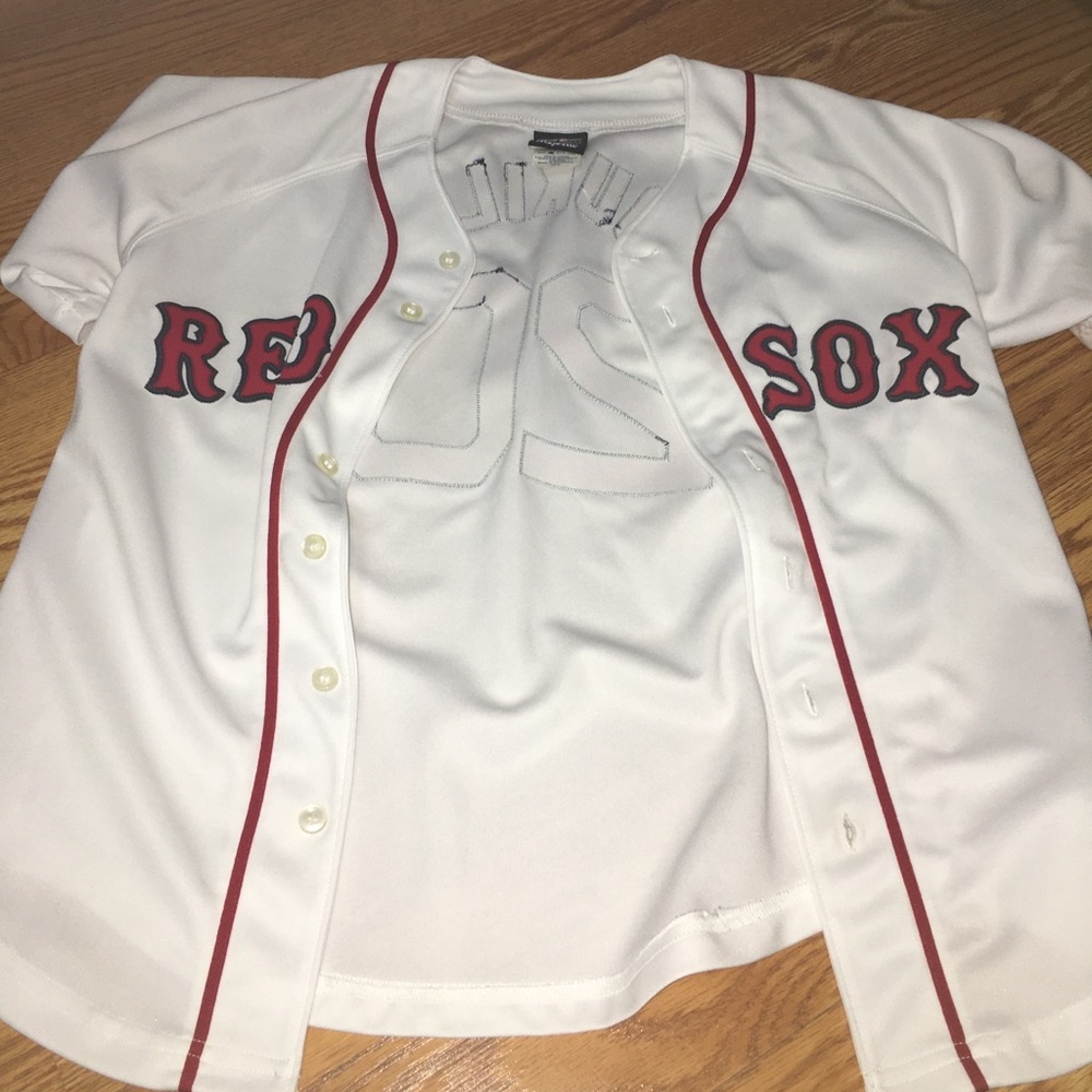 RED SOX BUTTON UP JERSEY!